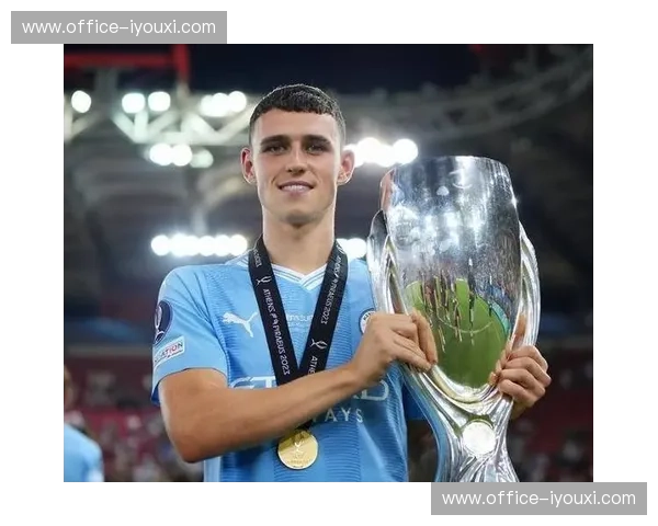 福登蹬踏对手脚踝仅吃黄牌 英超球迷炮轰VAR双重标准 福登蹬踏对手脚踝仅吃黄牌 英超球迷炮轰VAR双重标准