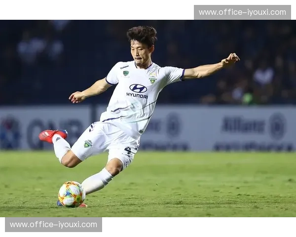 首尔FC宋旻揆首开纪录 从全北加盟后迅速融入体系